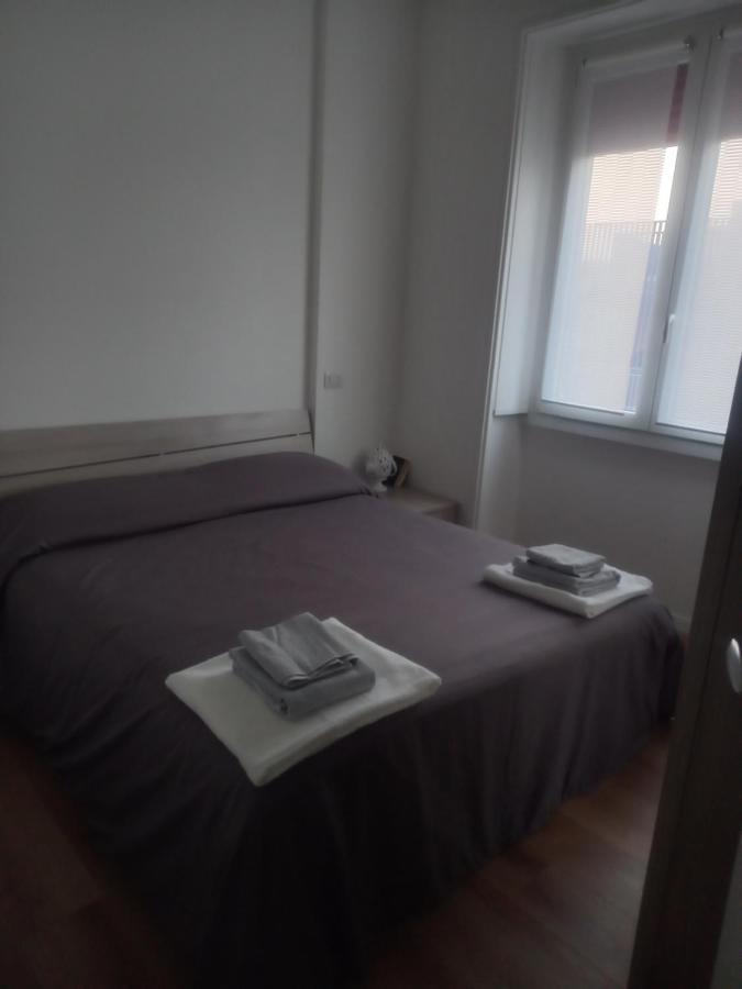 Bilocale 7 Piano Balcone Vista Skyline Apartment Milan Luaran gambar